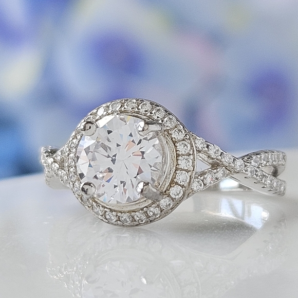 Round Halo Engagement Style Ring, 925 Sterling Silver Charmed Aroma - Picture 5 of 9